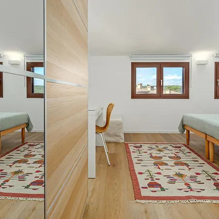 Ginepro - By And Service *