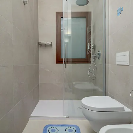 Ginepro - By And Service *