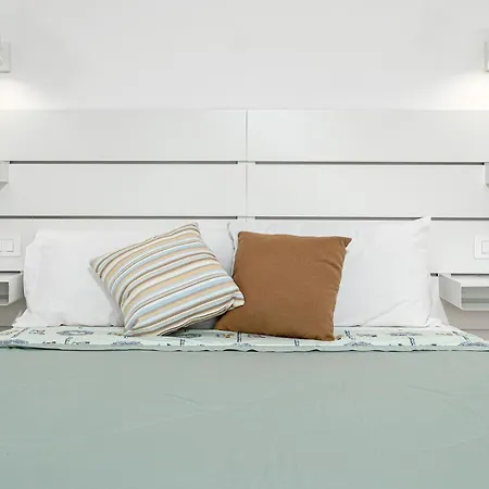 Ginepro - By And Service Apartamento Golfo Aranci